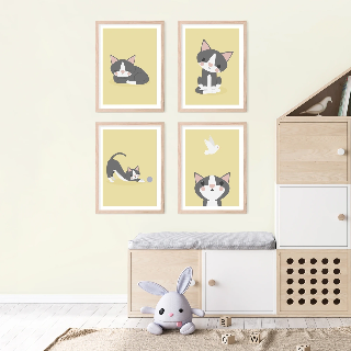 Vorschau von Poster: Graue Katze spielend